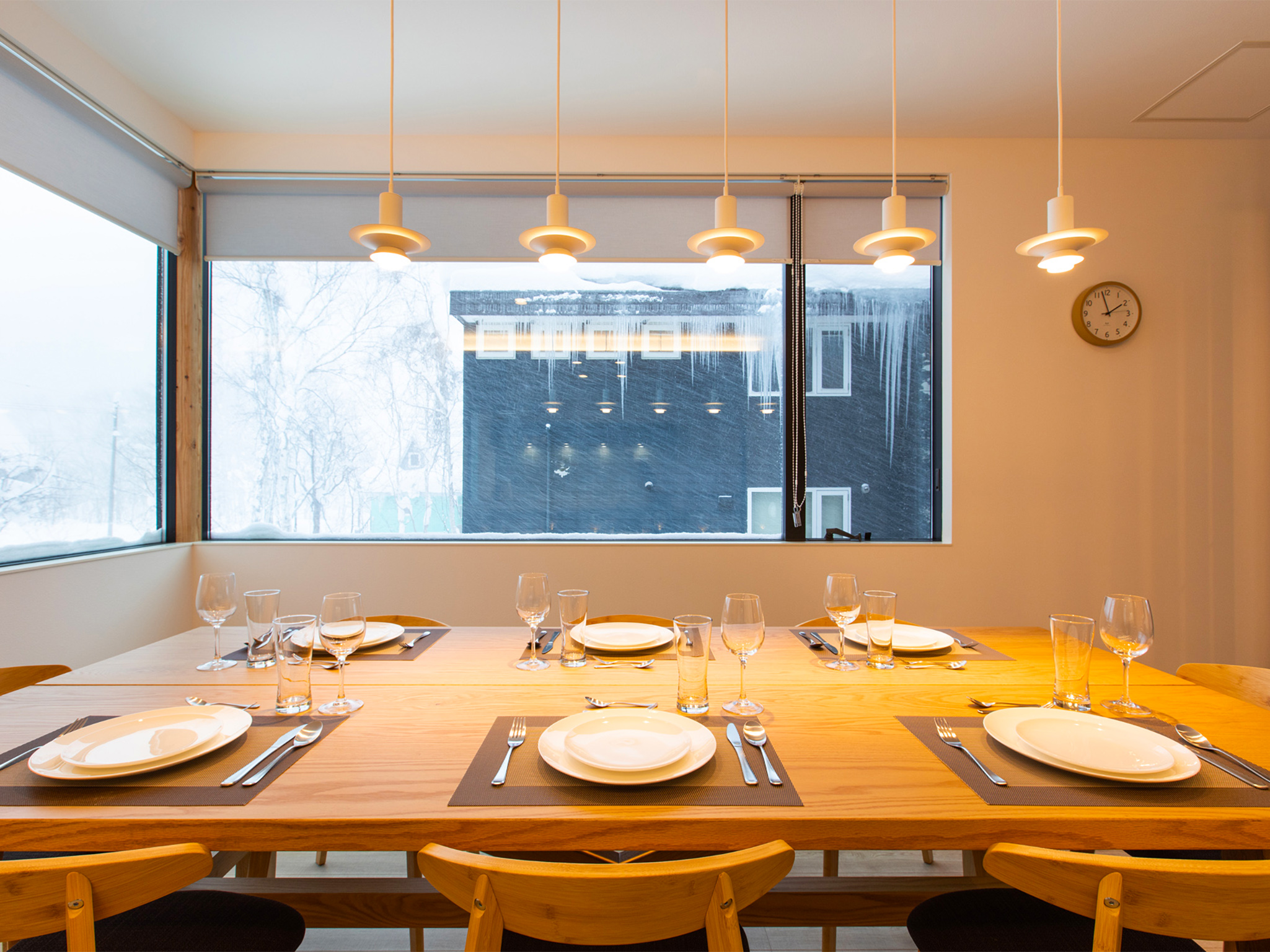 Olaf House - Dining table setting